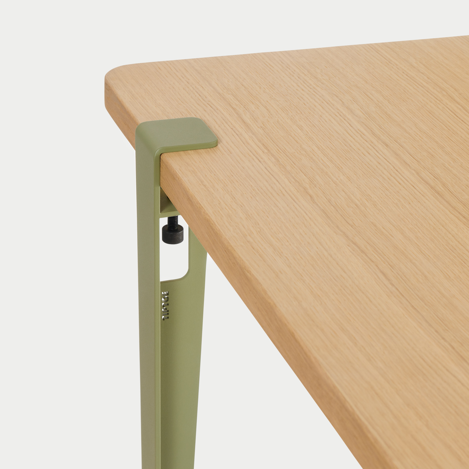 Table haute murale TIPTOE - bois éco-certifié