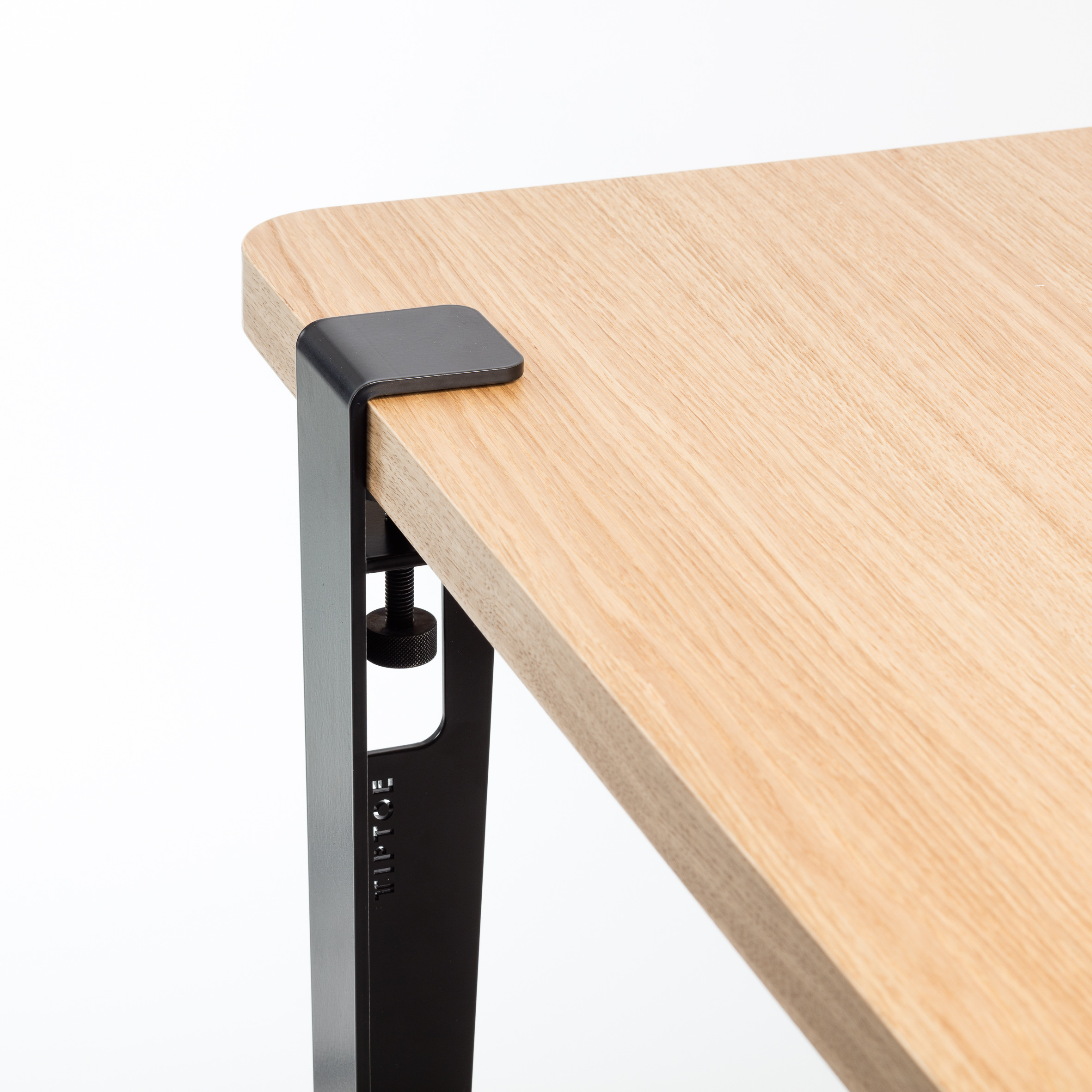 Detachable table deals legs