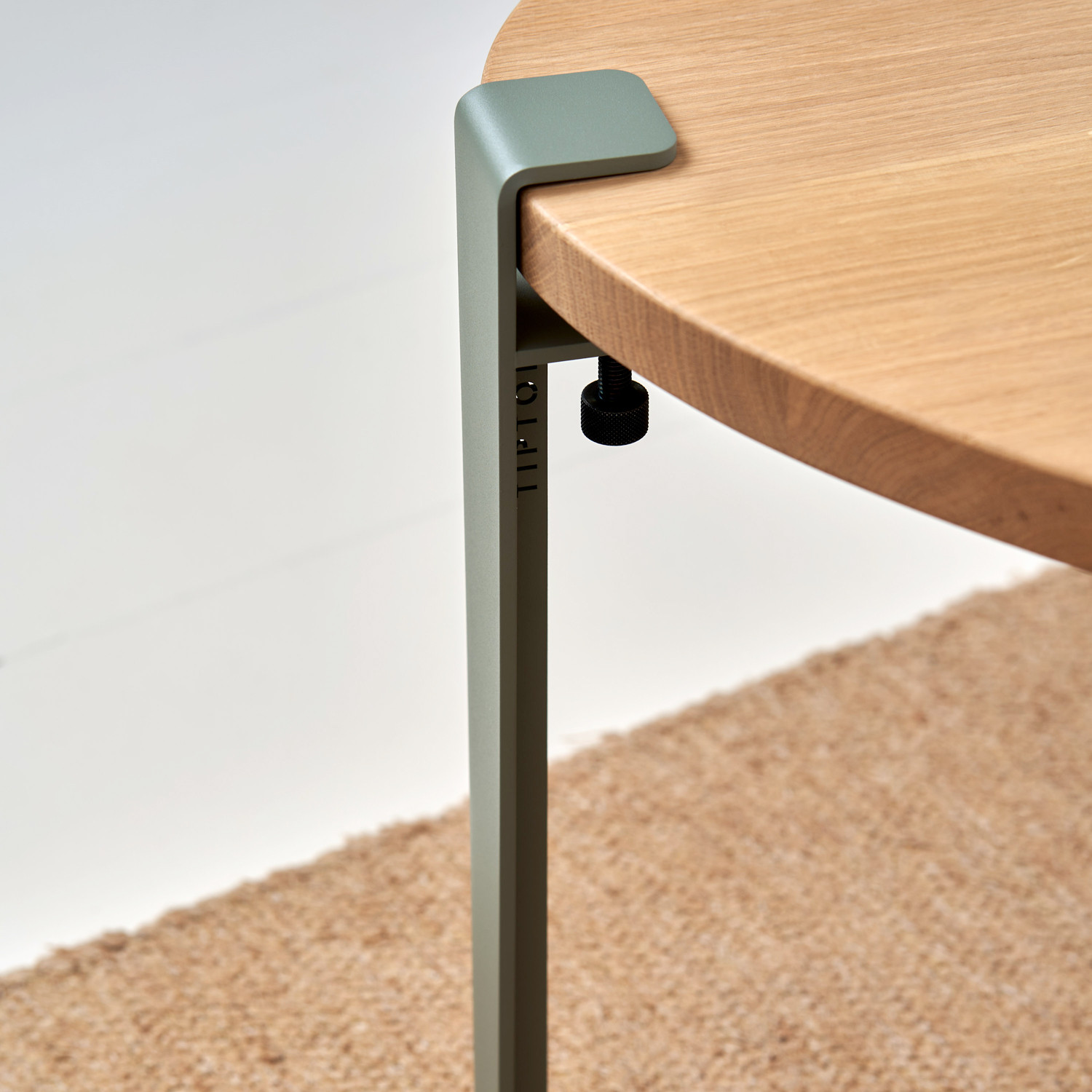 Table basse ronde TIPTOE Ø 90cm - chêne massif