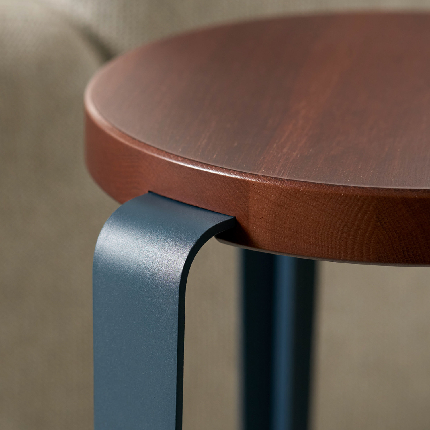 Tabouret LOU - chêne massif