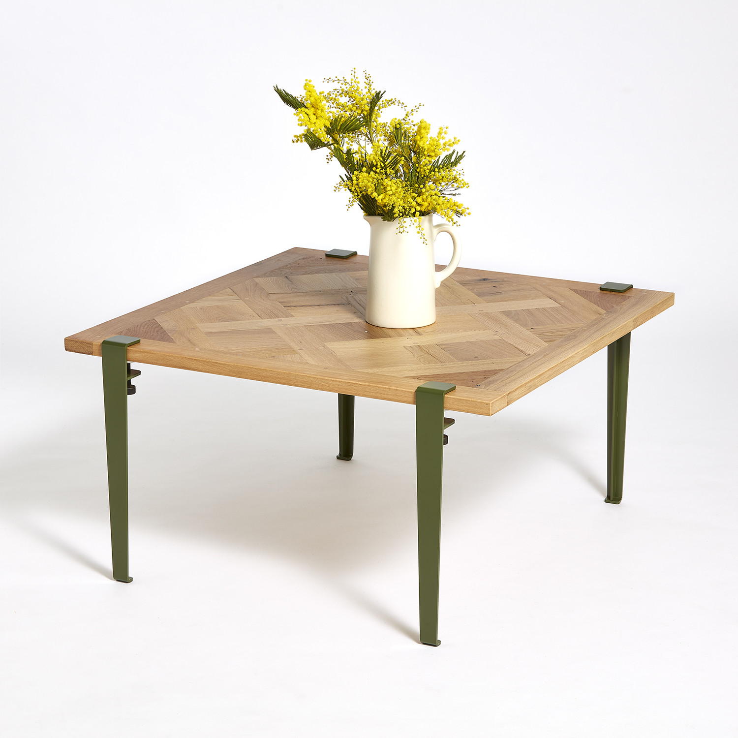 VERSAILLES coffee table – recycled solid oak