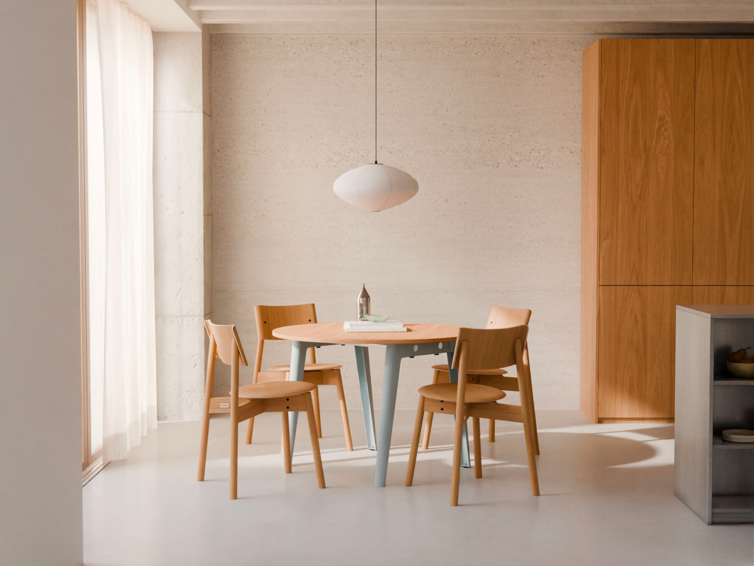 NEW MODERN round dining table in eco-certified wood