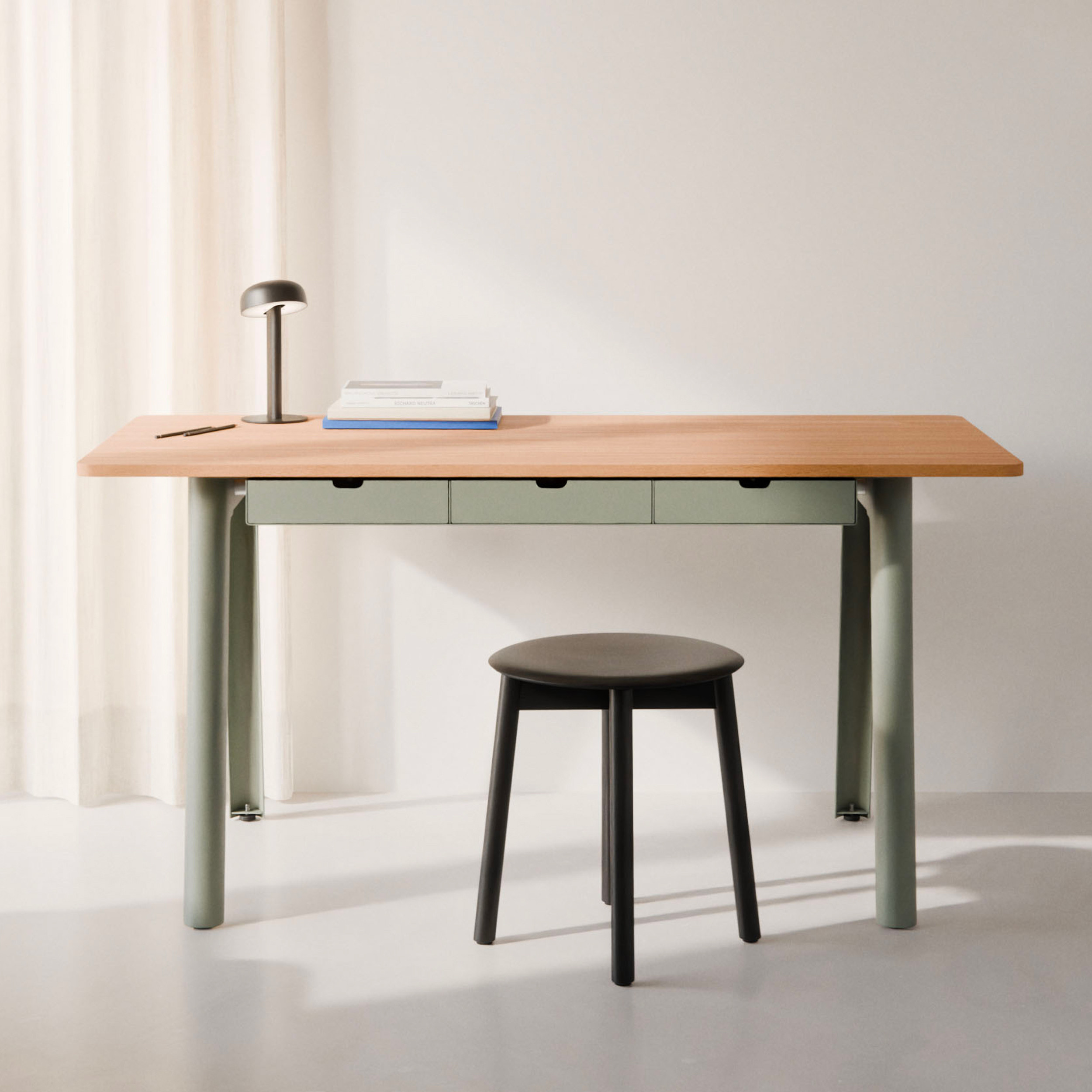 NEW MODERN desk - eco-certified wood