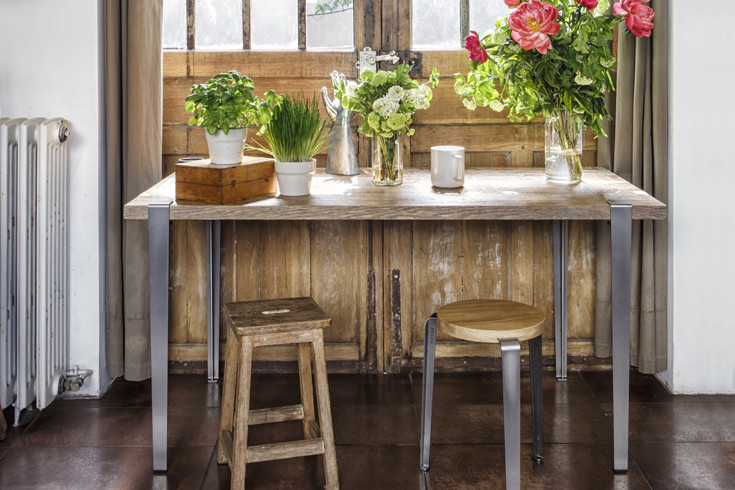 Industrial decoration with TIPTOE furniture