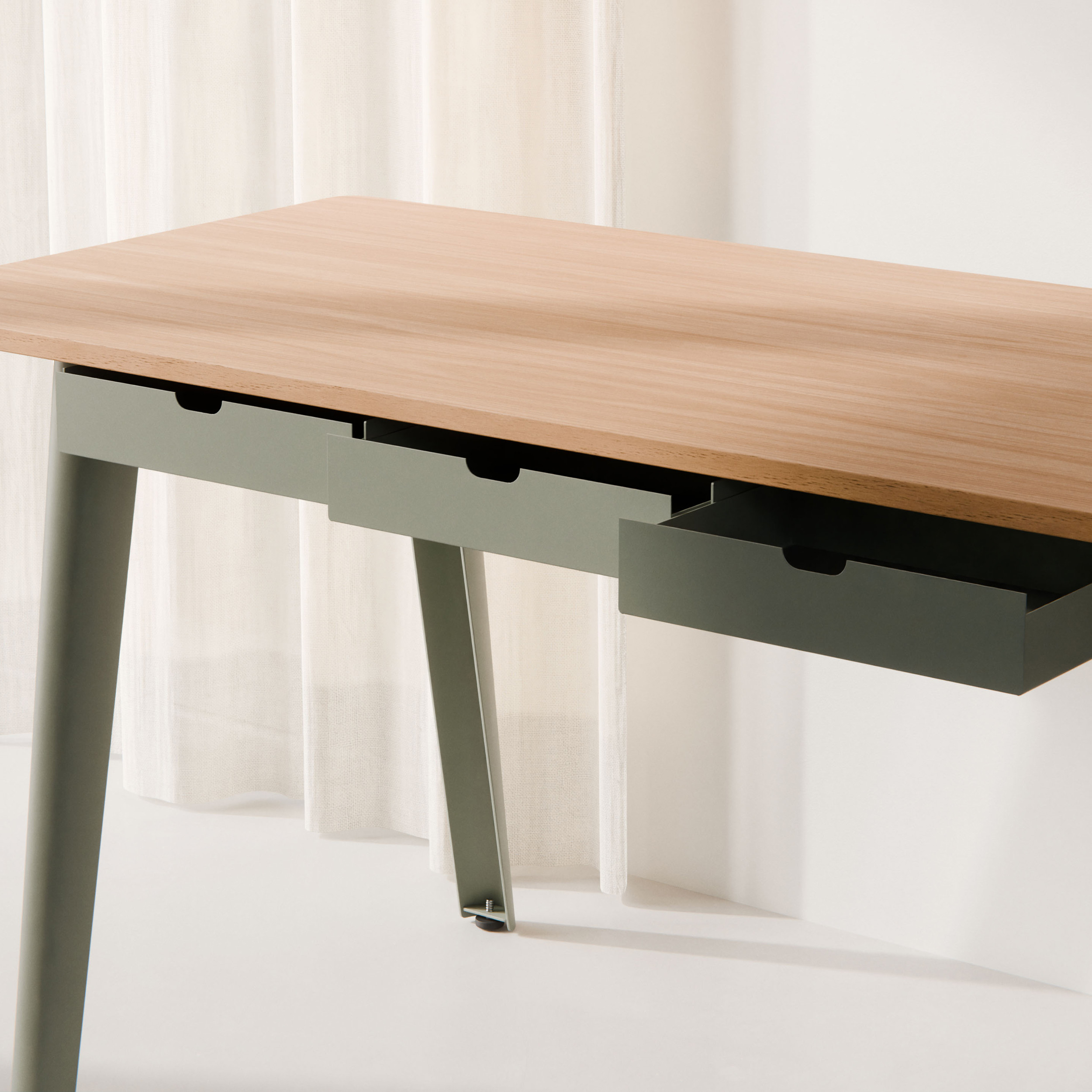 NEW MODERN desk - eco-certified wood