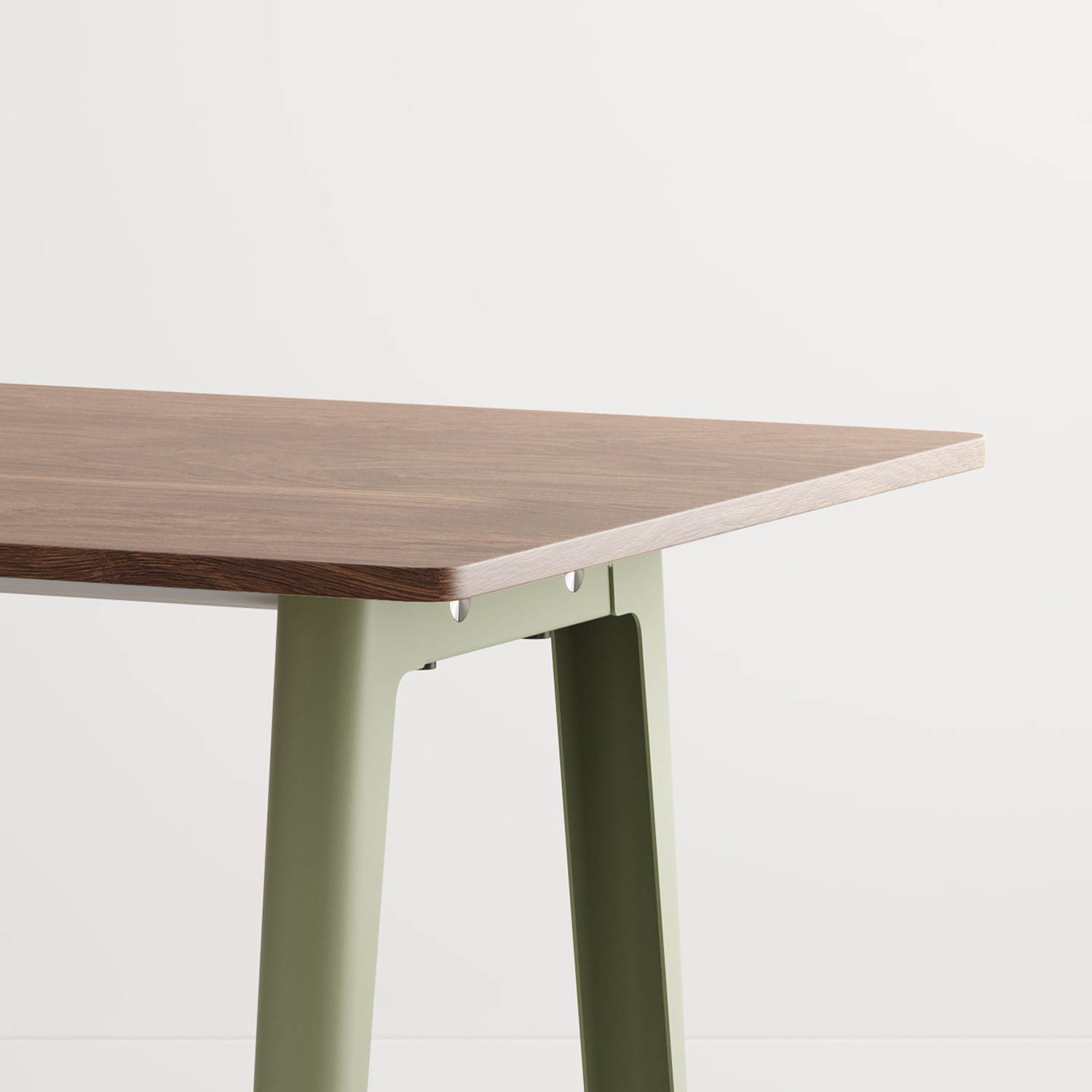 Table à manger NEW MODERN - noyer éco-certifié