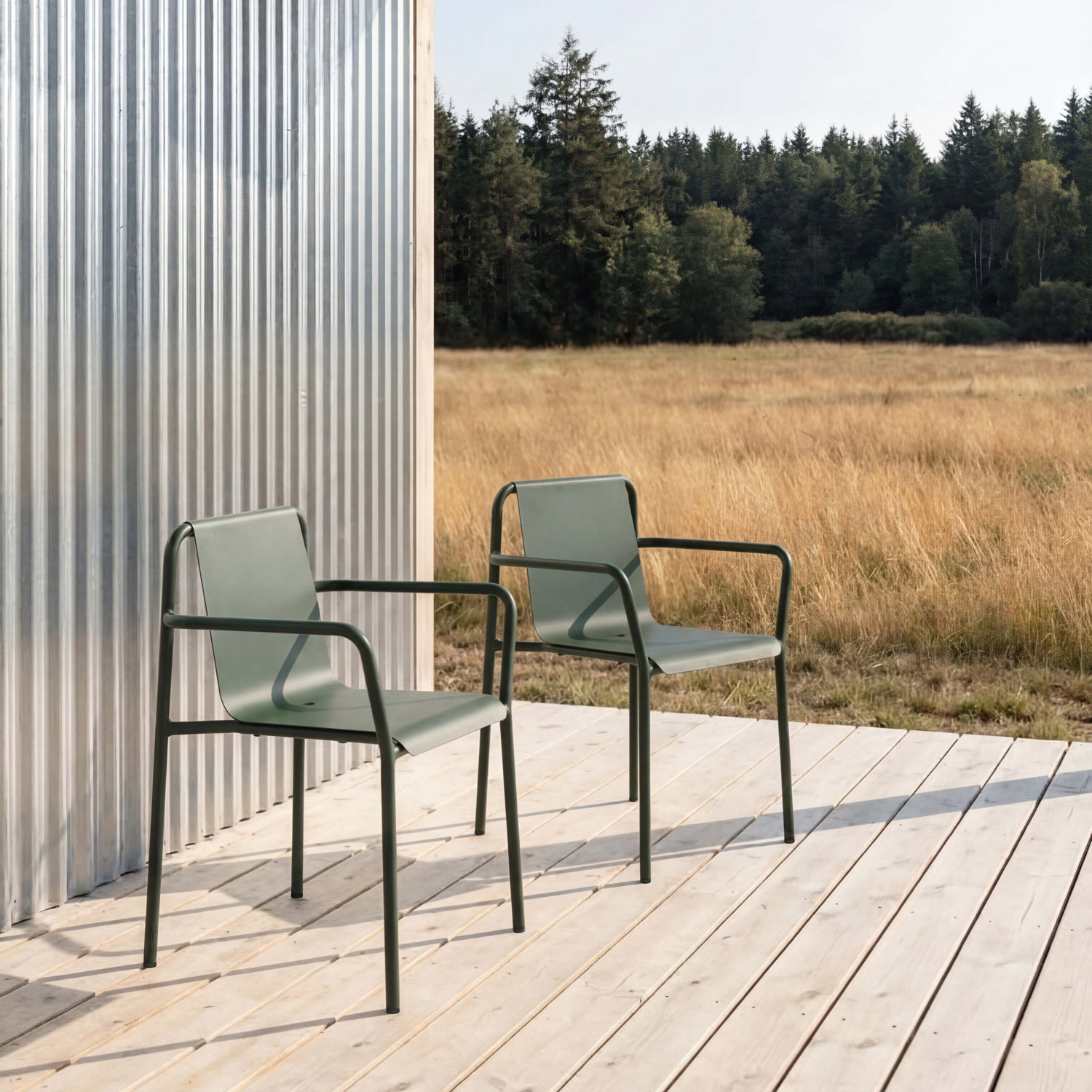 PANORAMA outdoor chair with armrests - powder-coated steel
