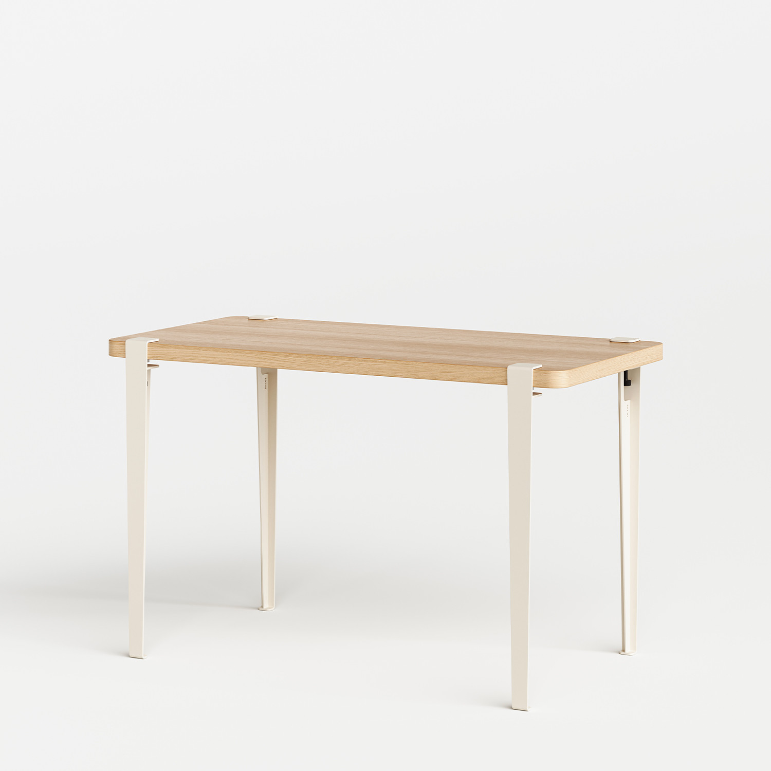 TIPTOE dining table in eco-certified wood