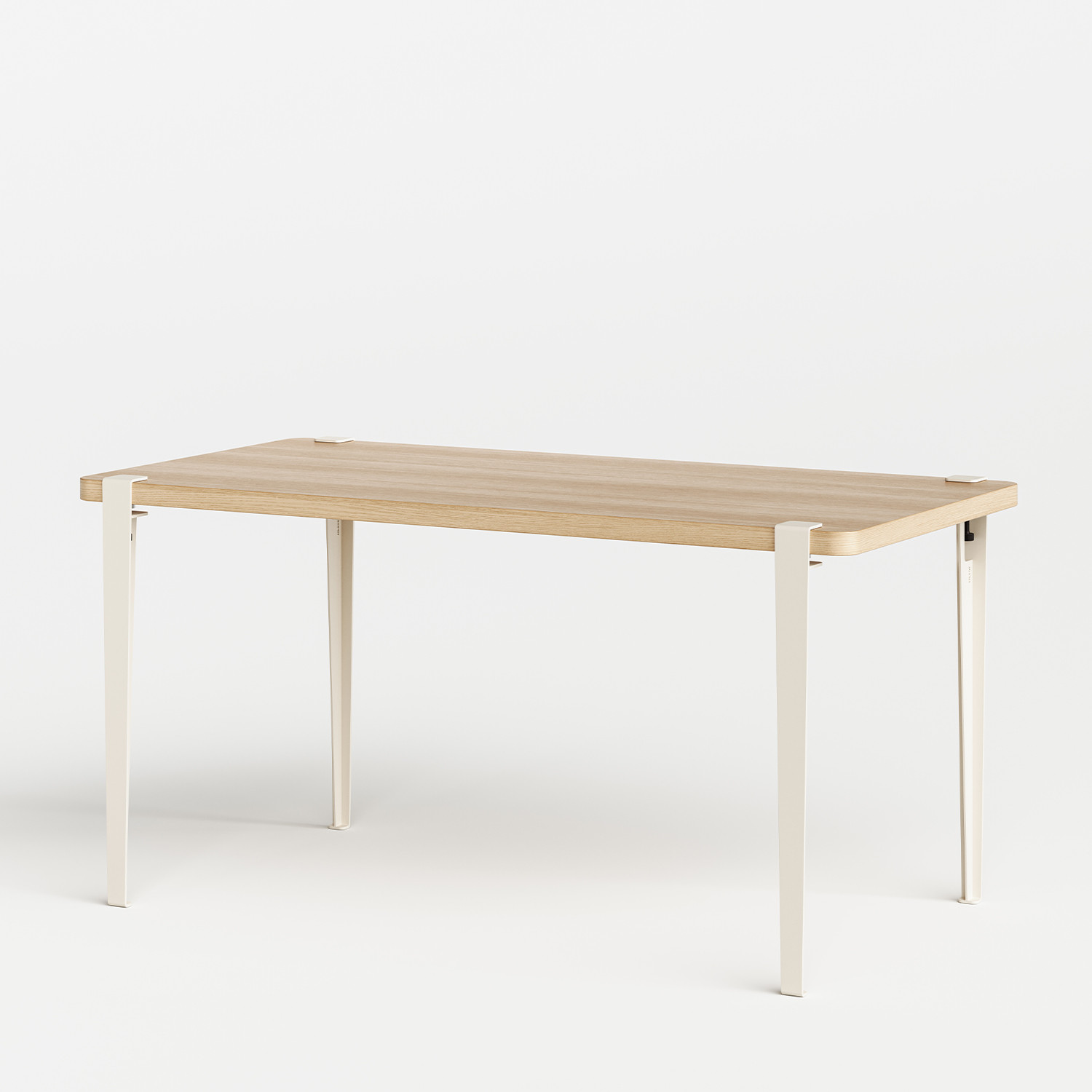 TIPTOE dining table in eco-certified wood