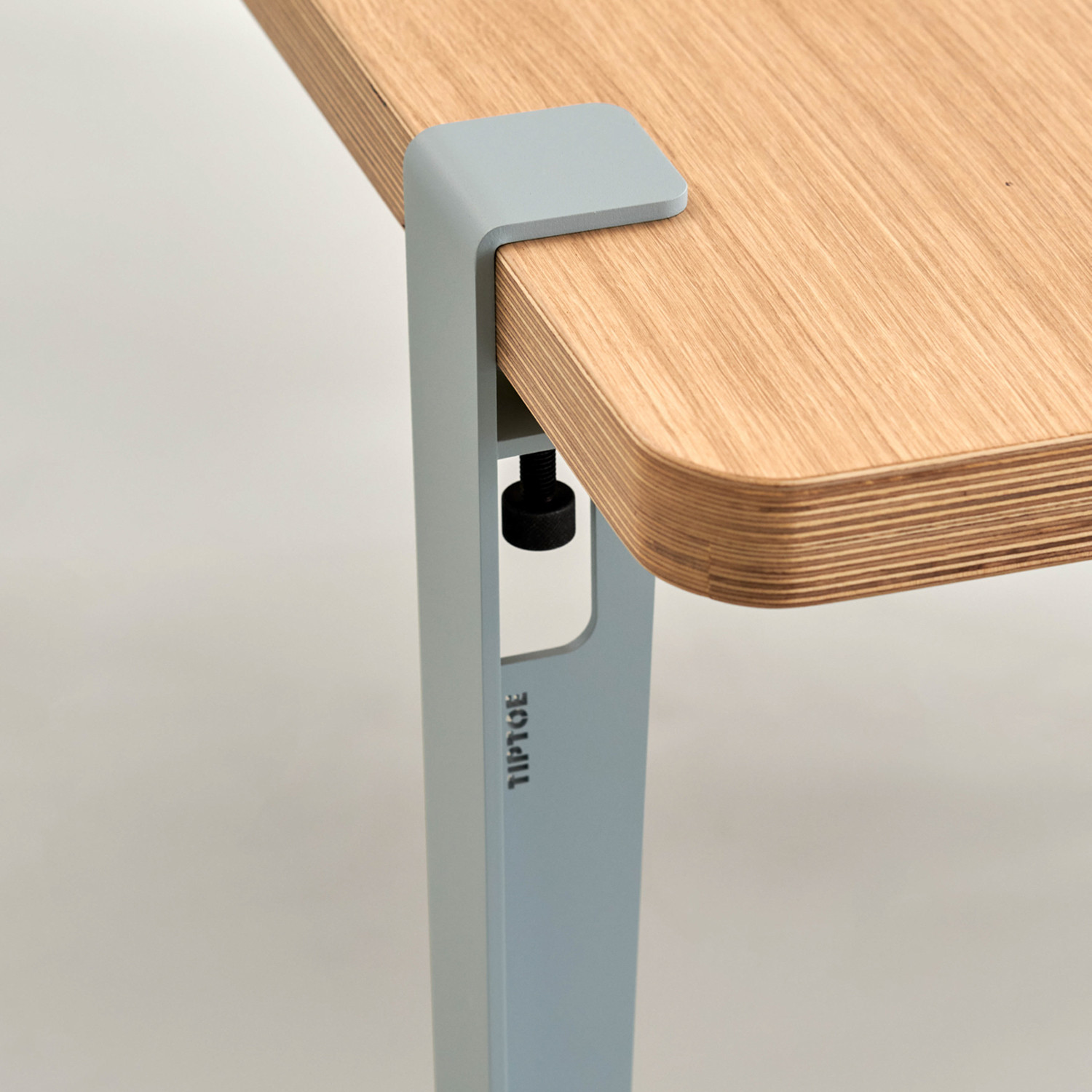 Table à manger TIPTOE - bois éco-certifié