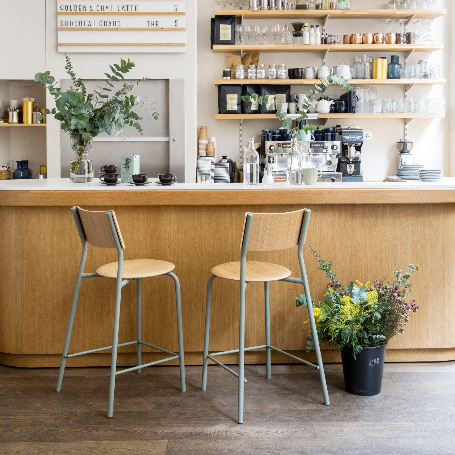 Chaise de bar SSD - bois éco-certifié