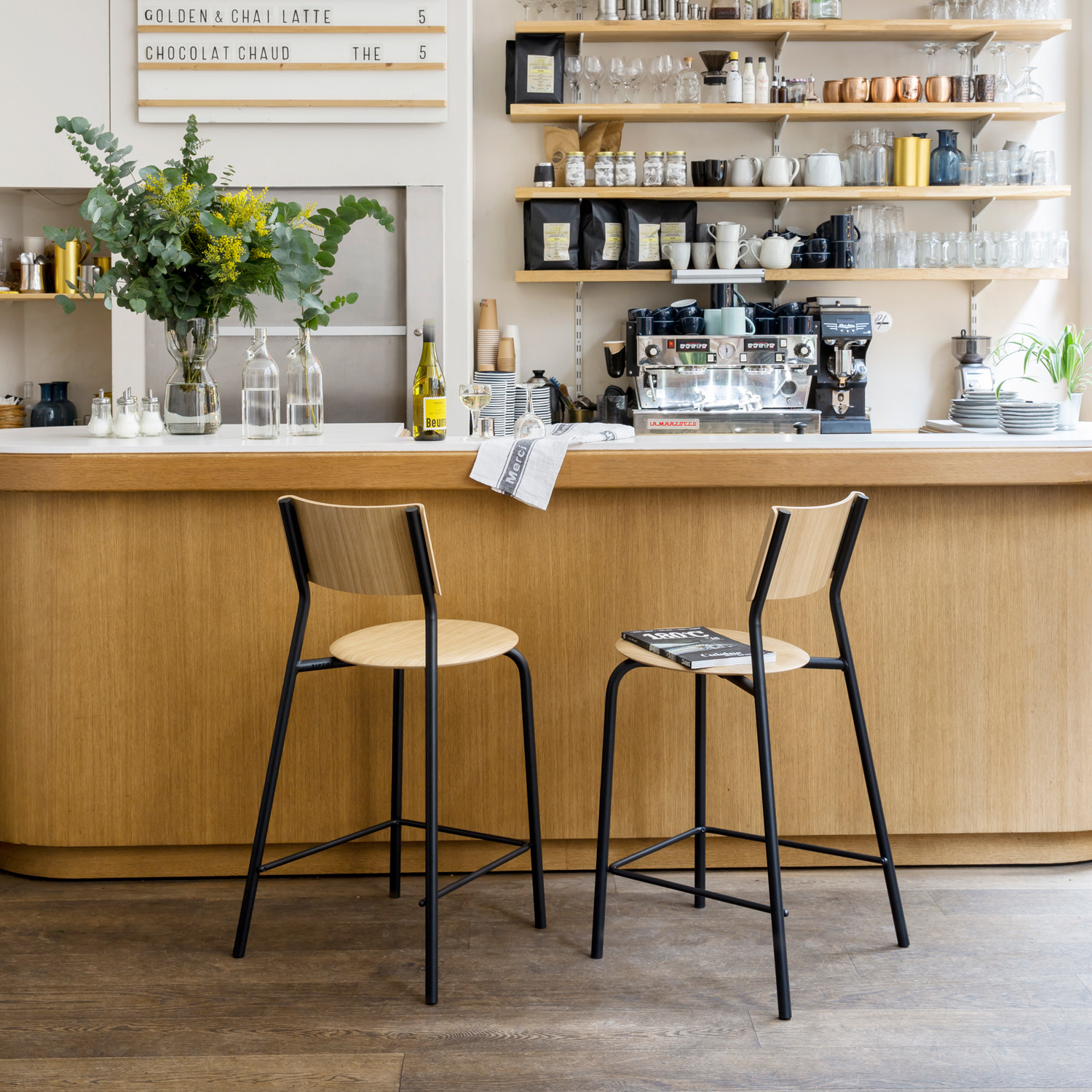 Chaise de bar SSD - bois éco-certifié