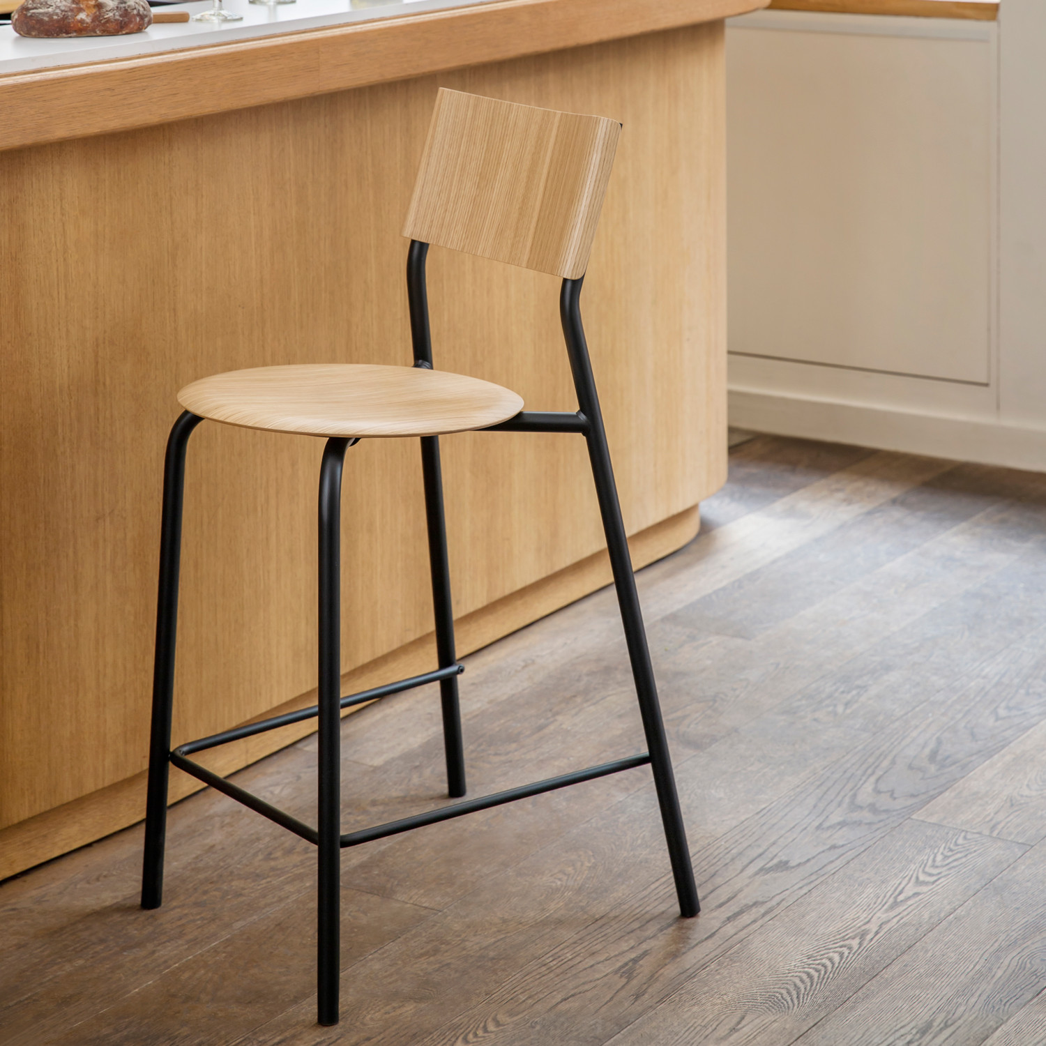 Chaise de bar SSD - bois éco-certifié