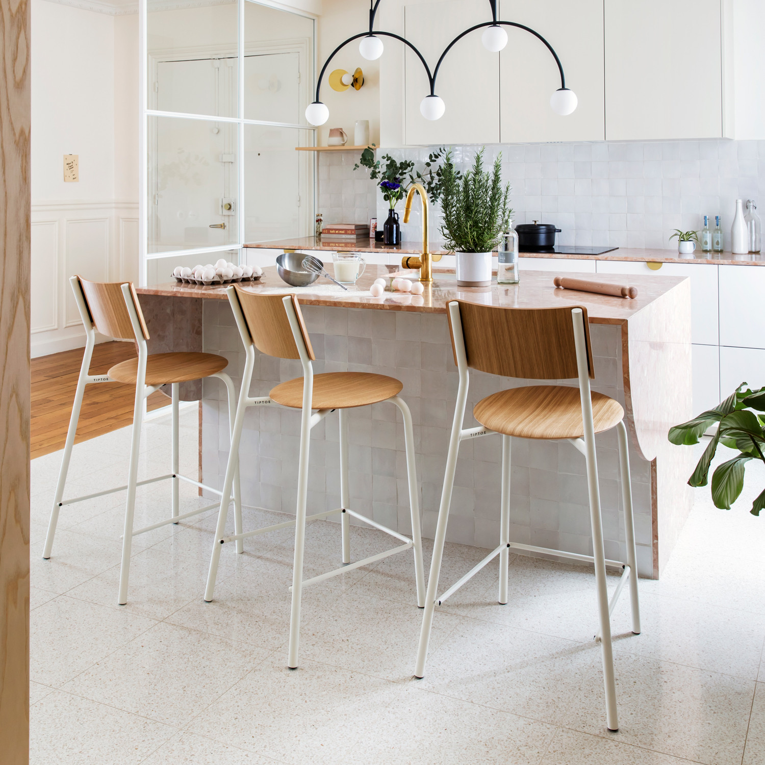 Chaise de bar SSD - bois éco-certifié