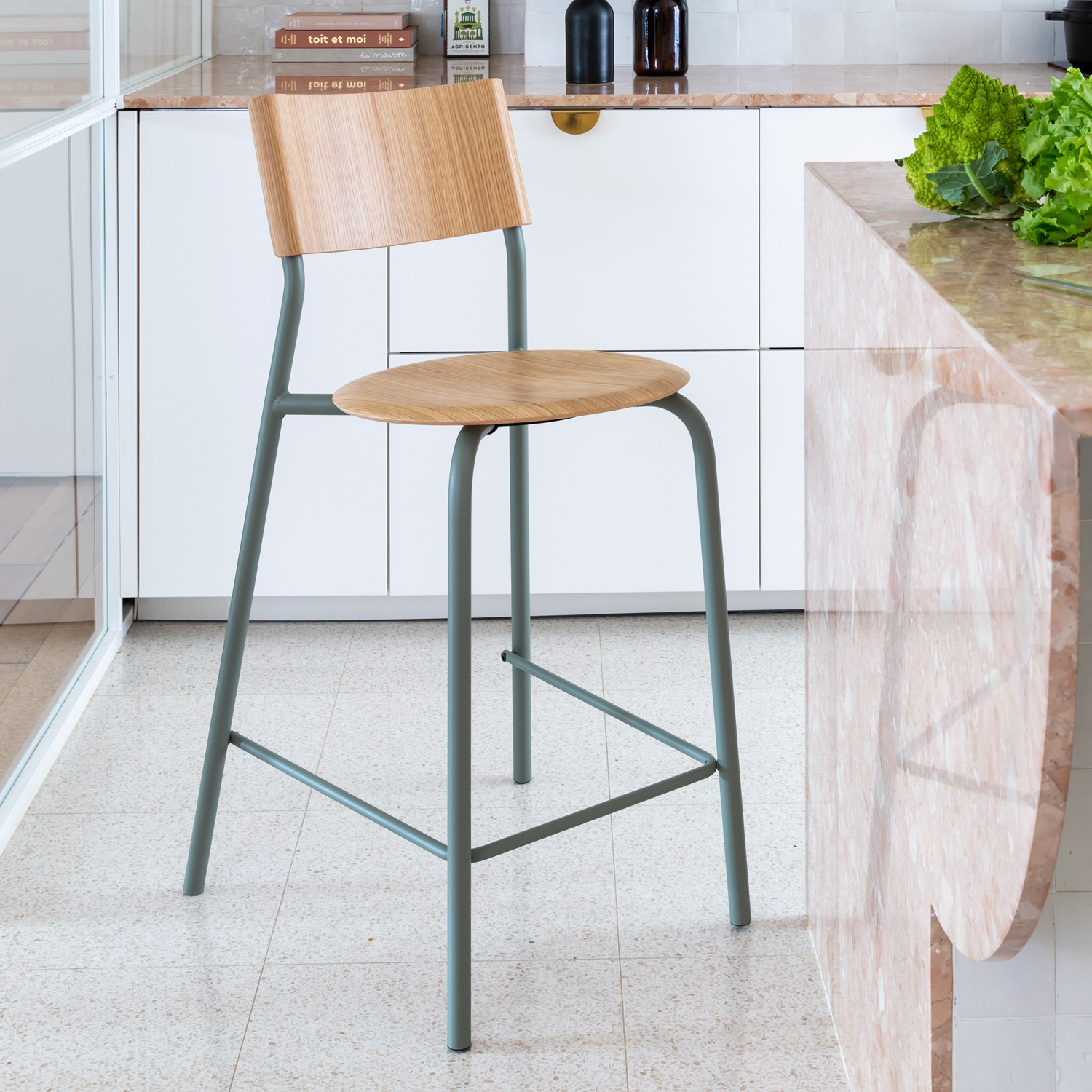 Chaise de bar SSD - bois éco-certifié