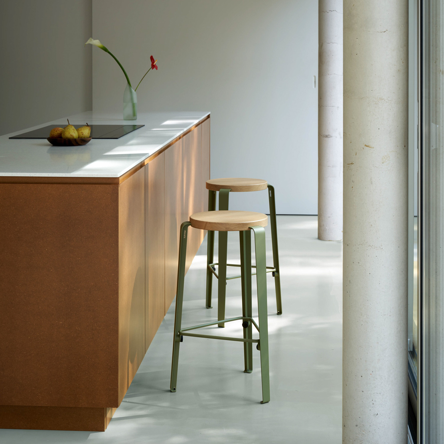 Tabouret de bar LOU - chêne massif