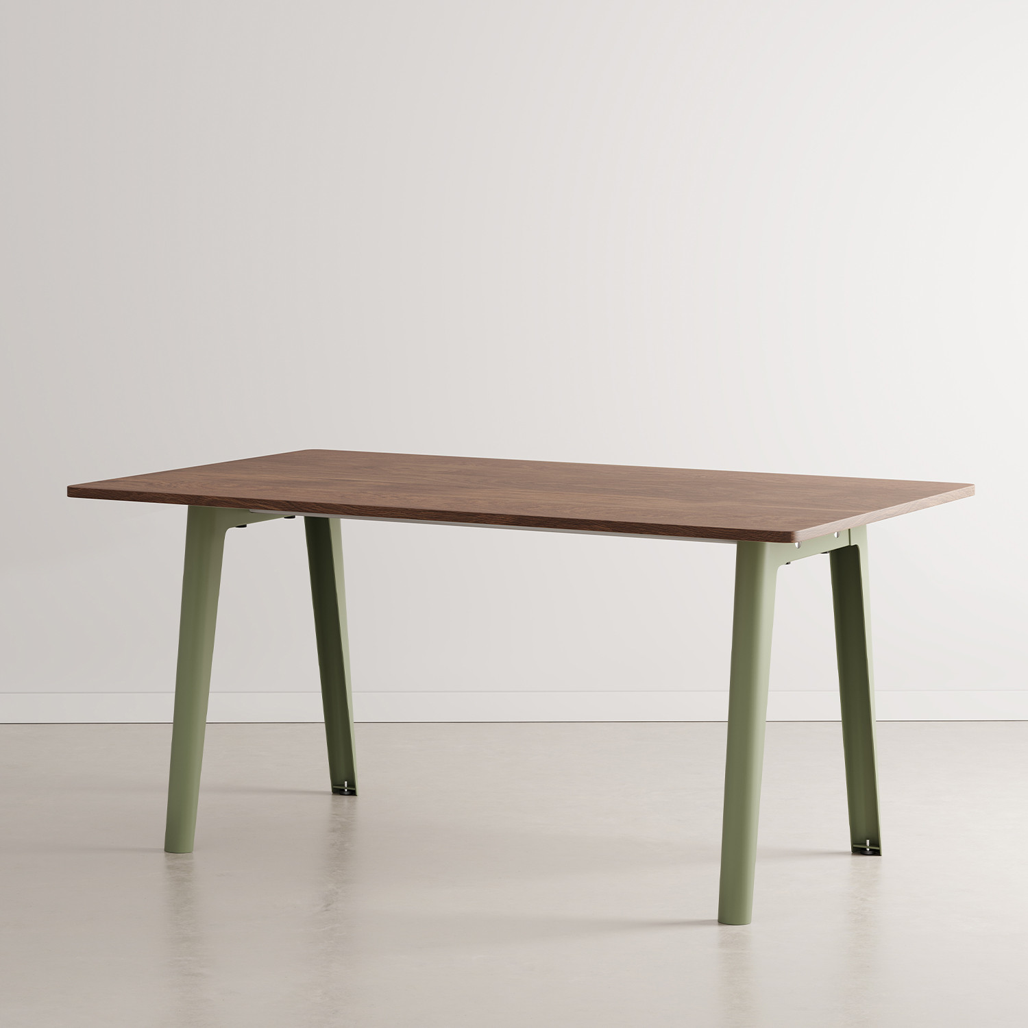 Table à manger NEW MODERN - noyer éco-certifié