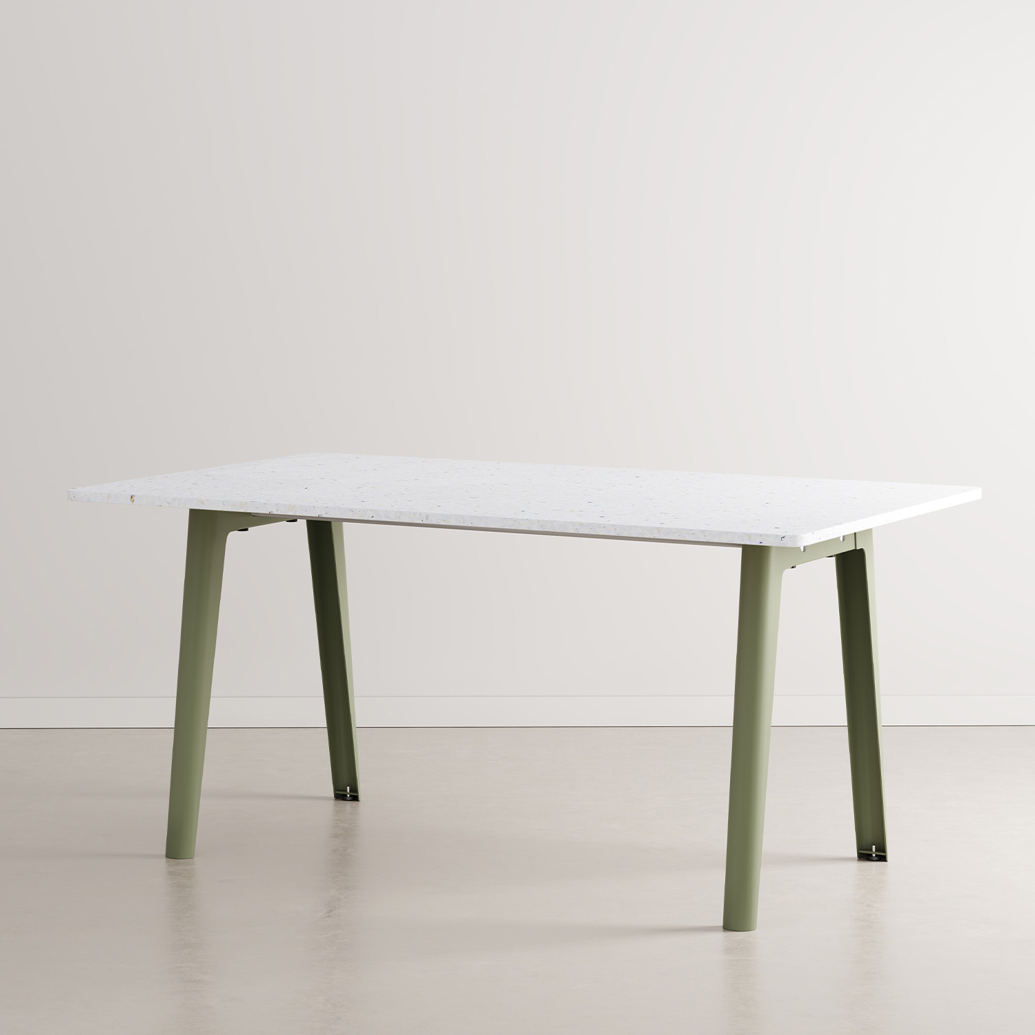 Table à manger NEW MODERN - plastique recyclé Venezia