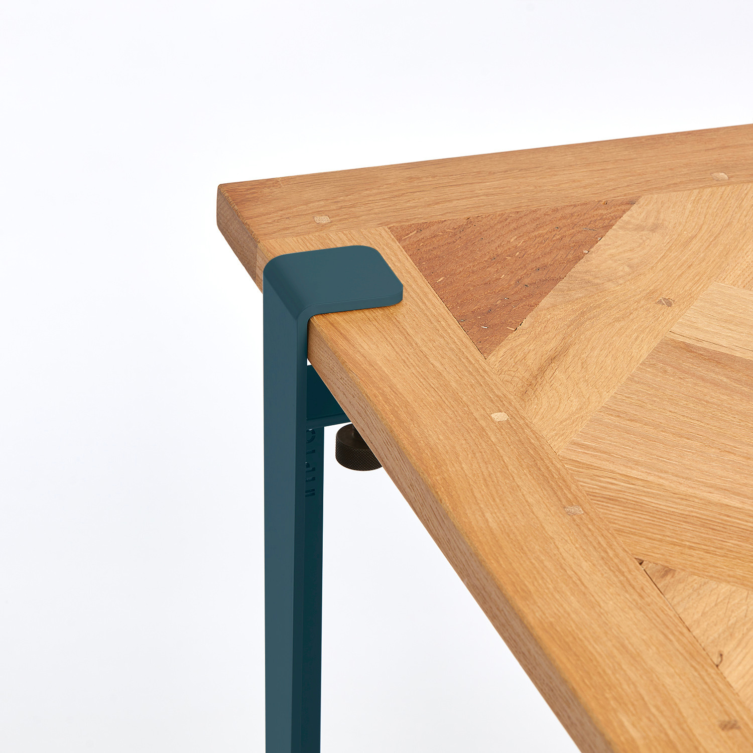 TIPTOE coffee table 80x80cm - Versailles flooring