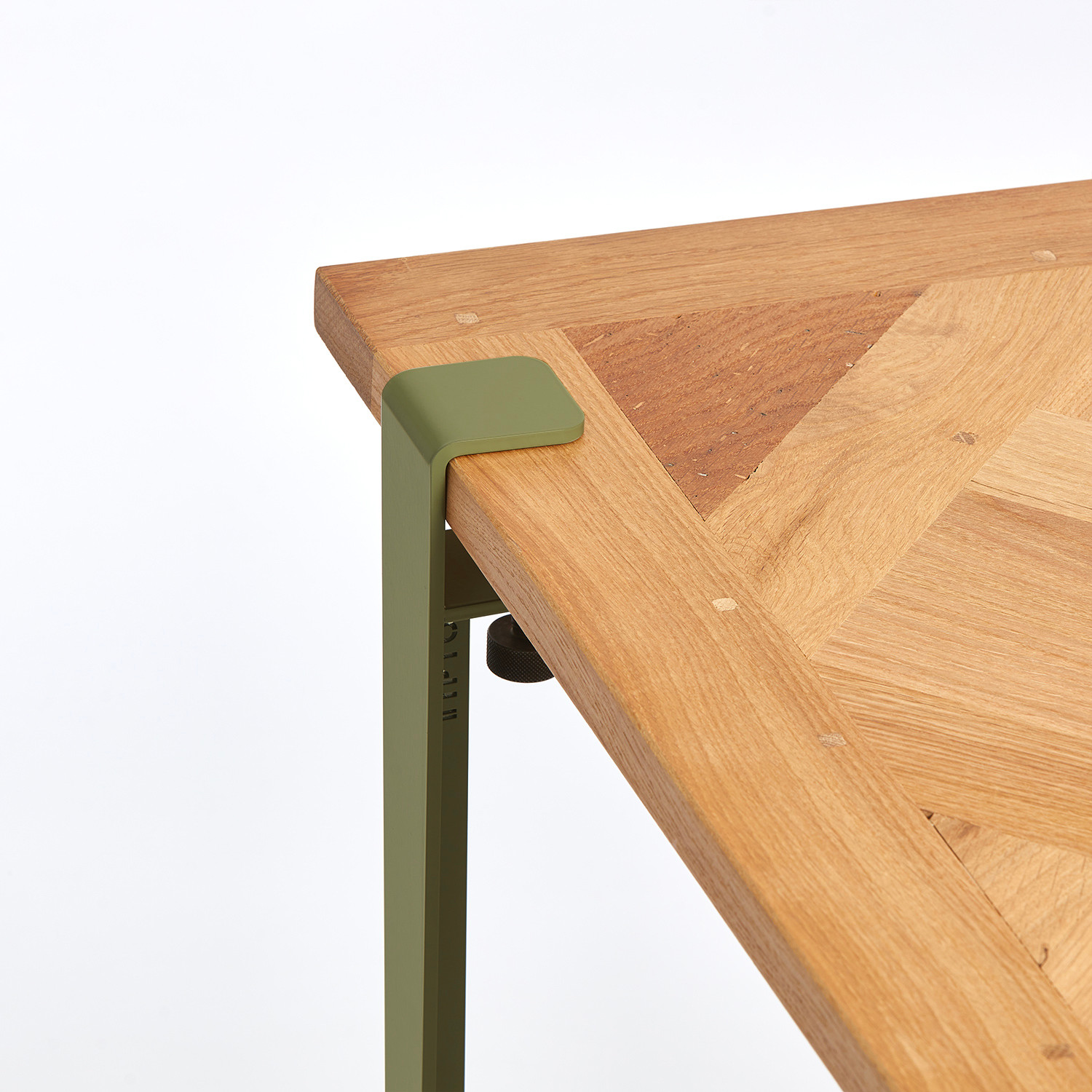 TIPTOE coffee table 80x80cm - Versailles flooring