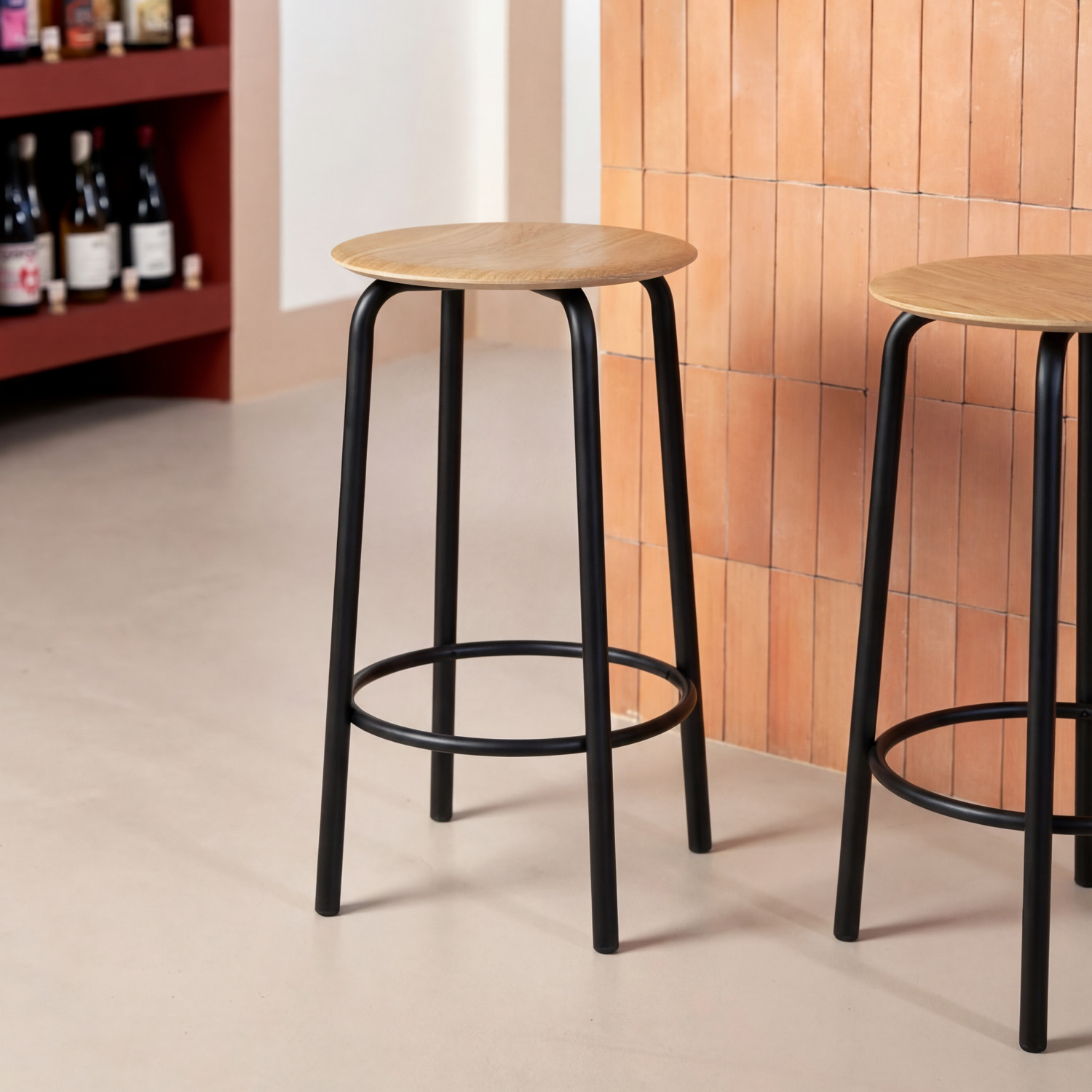 Tabouret de bar SSD - bois éco-certifié