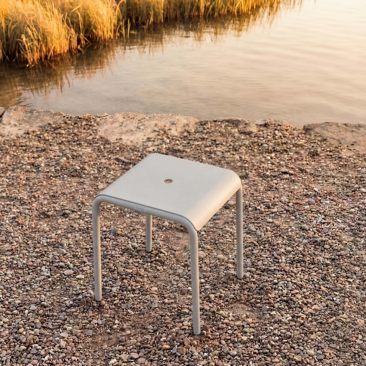 Tabouret de jardin PANORAMA - acier thermolaqué