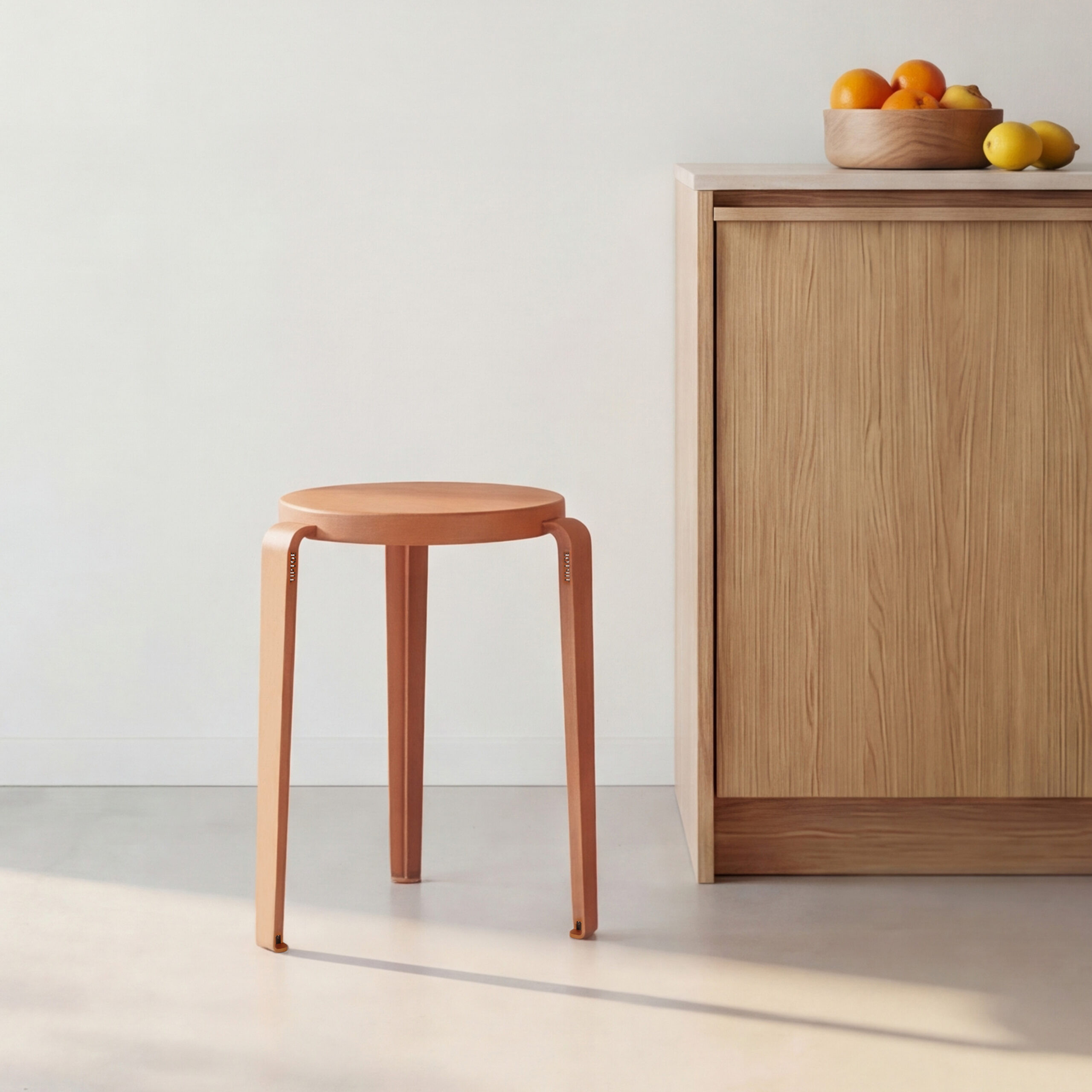 Tabouret LOU édition Chroma - bois éco-certifié