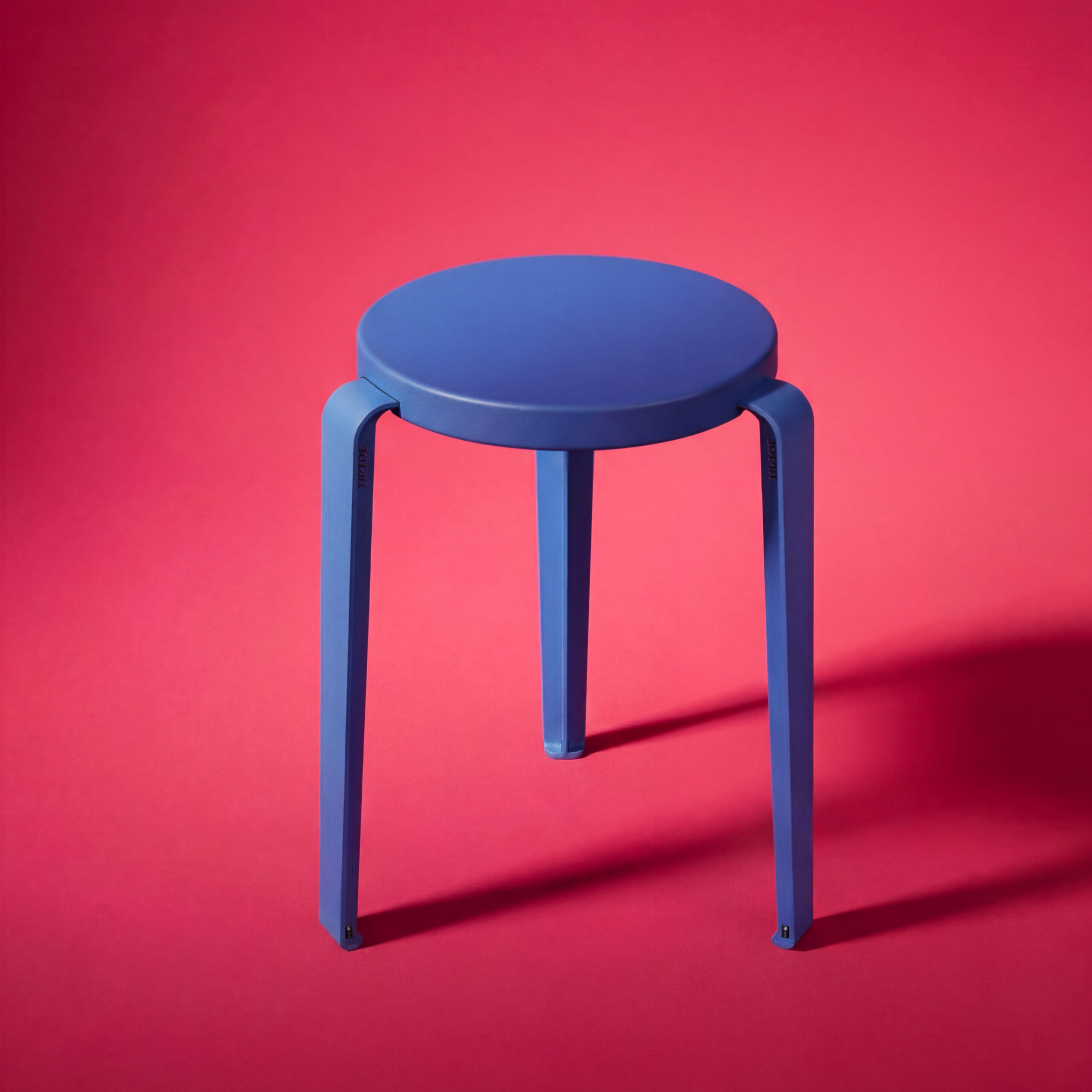 Tabouret LOU édition Chroma - bois éco-certifié