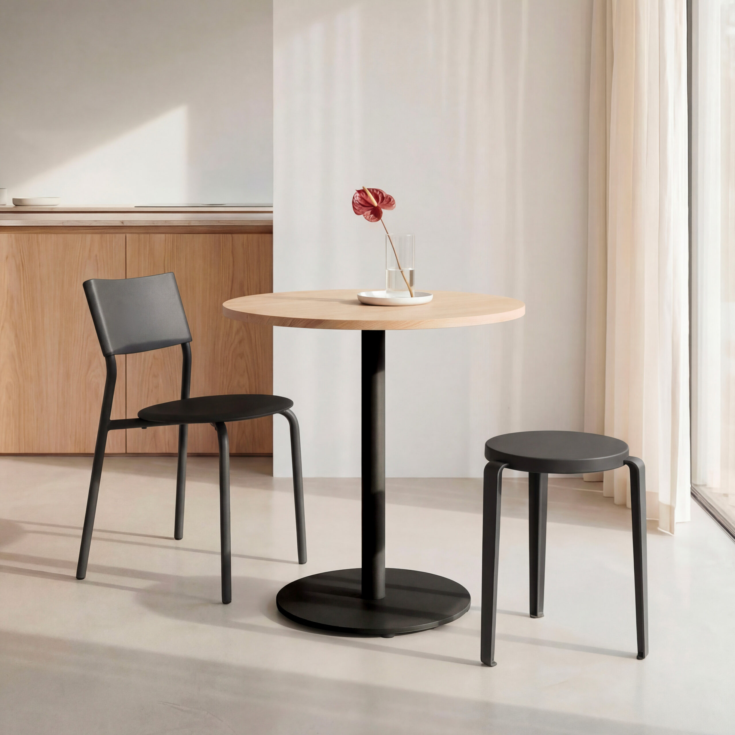 Tabouret LOU édition Chroma - bois éco-certifié