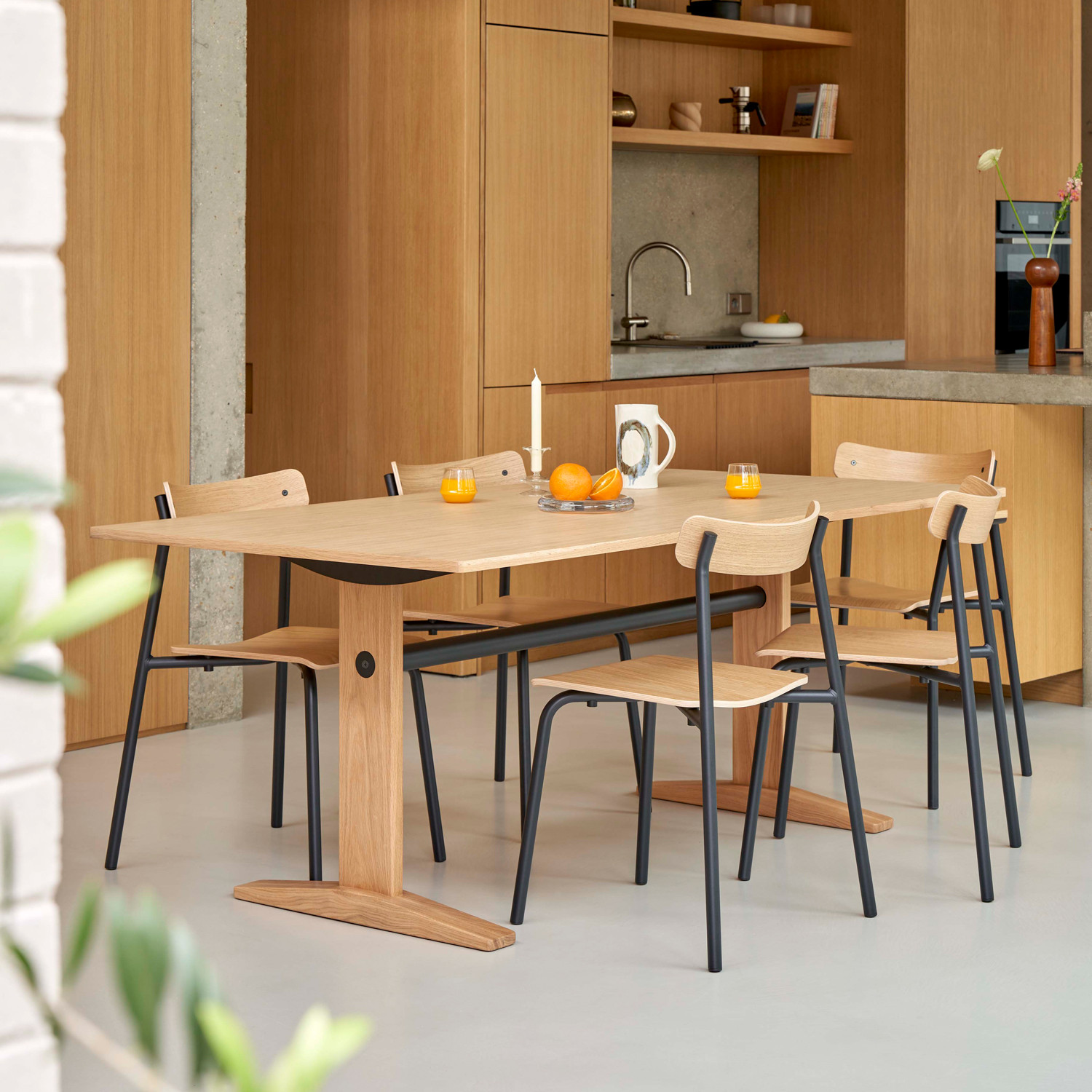 Table à manger POST - bois éco-certifié